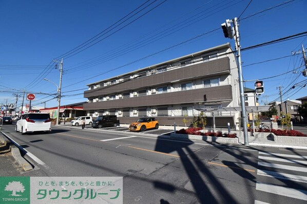 プレミールの物件外観写真